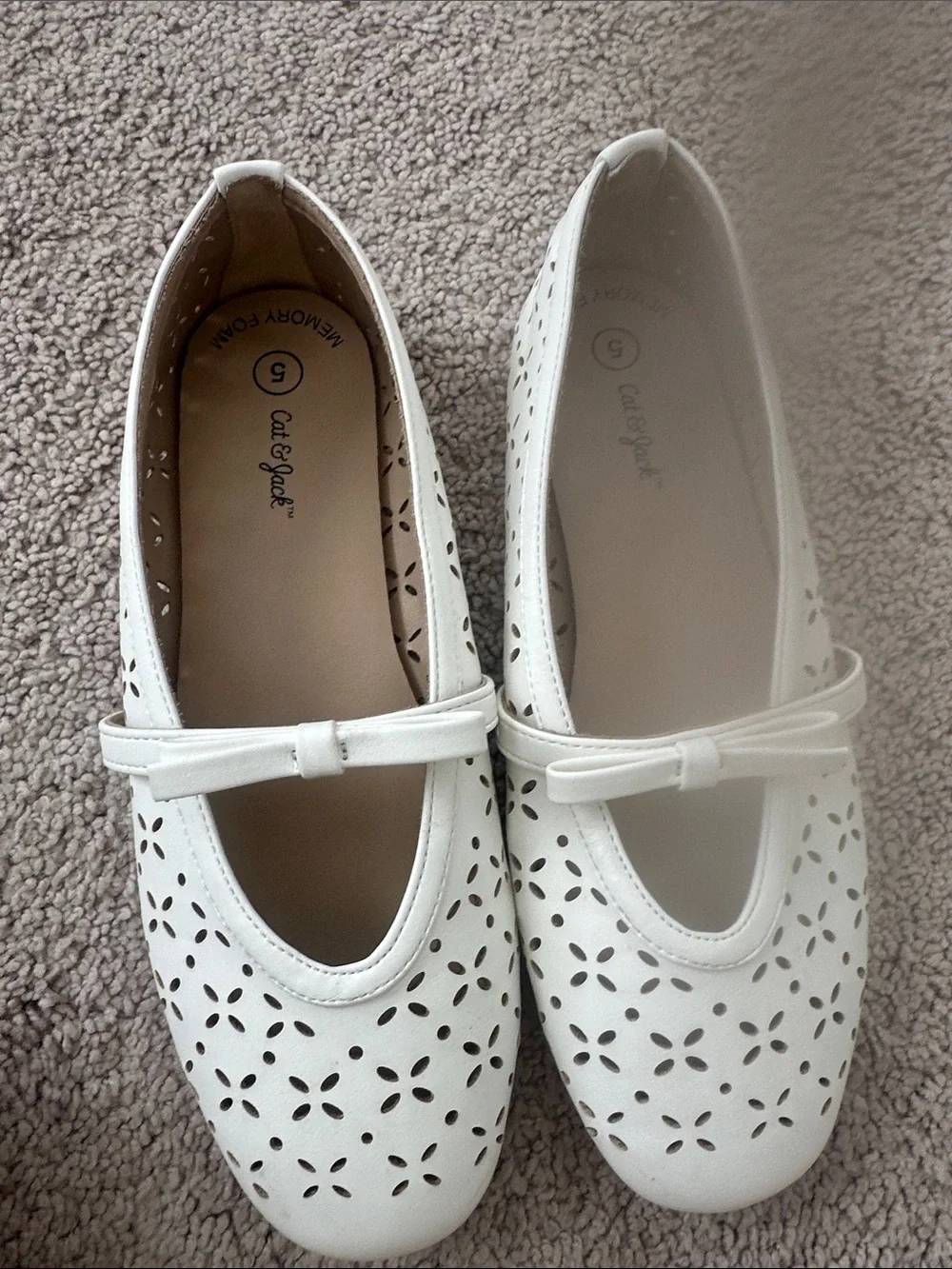 Cat & Jack White Laser-Cut Bow Ballet Flats